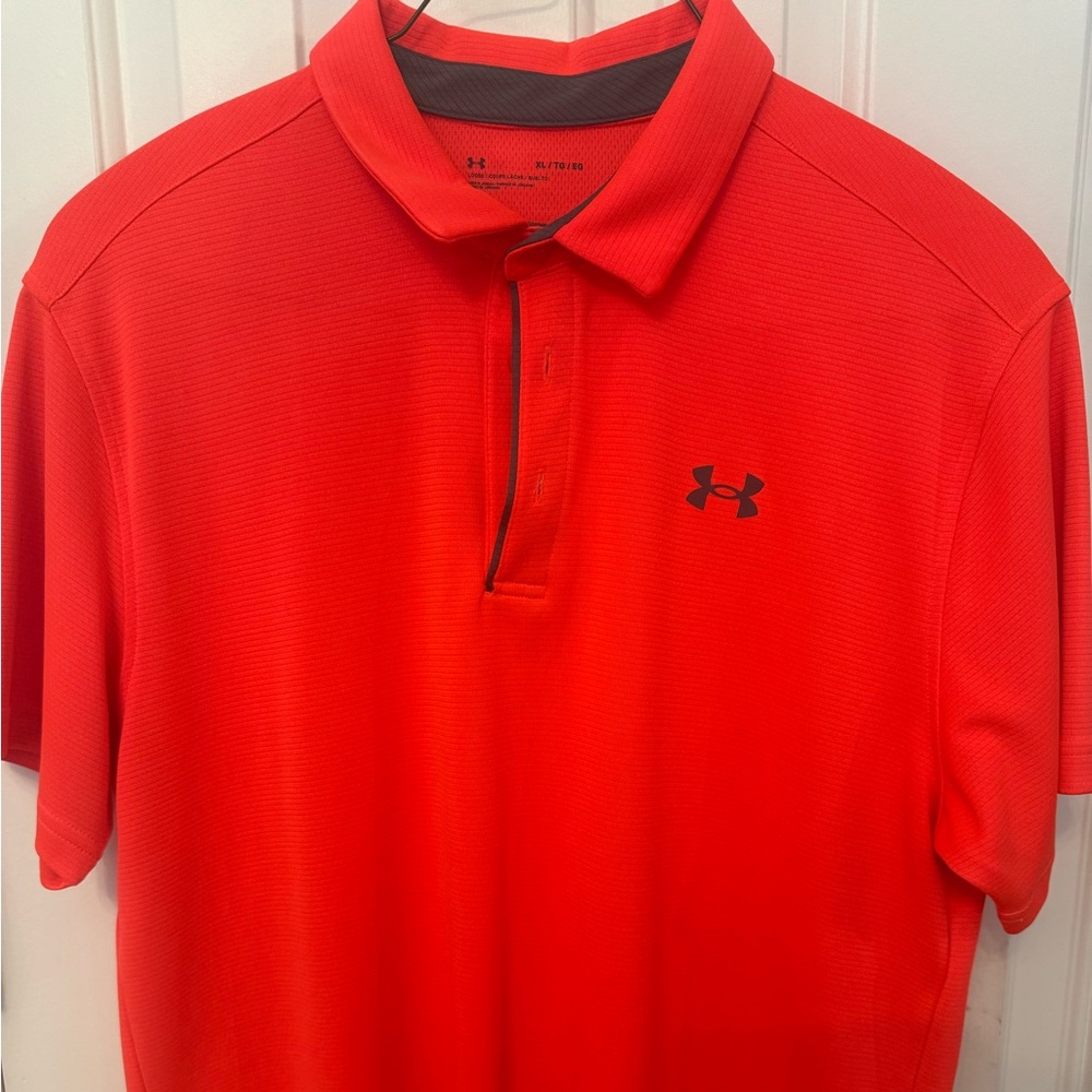 Under Armour Very Gently Used Men's Loose Coupe Polo Shirt